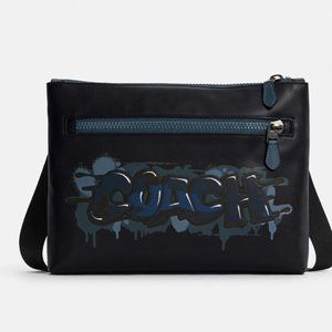 Coach Purse Carrier Zip Crossbody With Graffiti Signature Logo Brand Streetwear